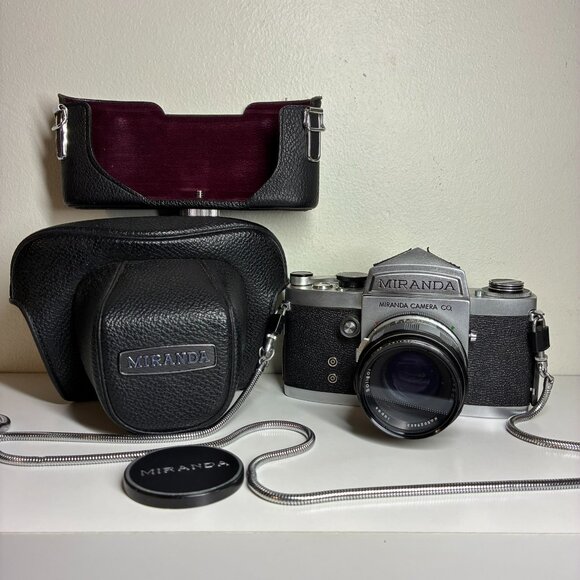 Vintage Miranda NO. 714755 SLR Film Camera Vivitar 46mm Skylight 1A Len's WORKS - Picture 1 of 11